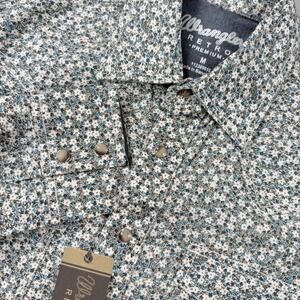 New Wrangler Retro Pearl Snap Mens Size Medium Floral Western Premium Modern Fit